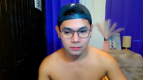 _xxcocksucker online show from 01/01/25, 03:34