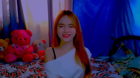 _xxlilly online show from 05/19/26, 06:31