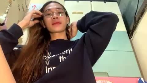 Snapshot of _yoursexwife_ chatting on 06/17/26, 03:35 sheng online show from 06/17/26, 03:35