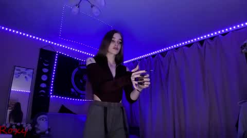 Roxy online show from 04/10/26, 07:07