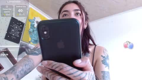 Zoe  online show from 06/01/26, 05:47