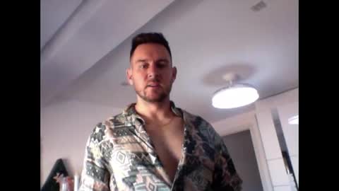 Snapshot of a3cuadros chatting on 11/08/25, 09:09 a3cuadros online show from 11/08/25, 09:09