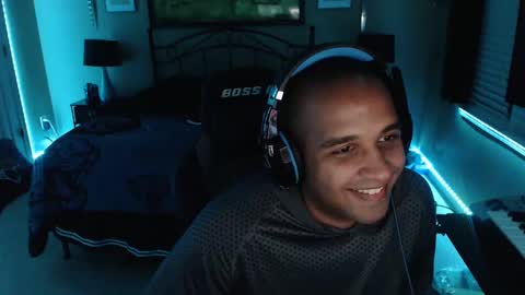 a4orce online show from 12/05/24, 12:30