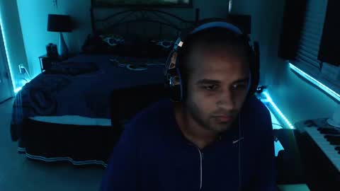 a4orce online show from 01/10/25, 02:04