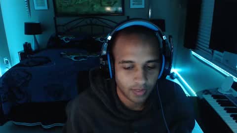 a4orce online show from 02/18/25, 02:38