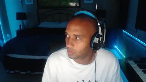 a4orce online show from 11/15/25, 02:09