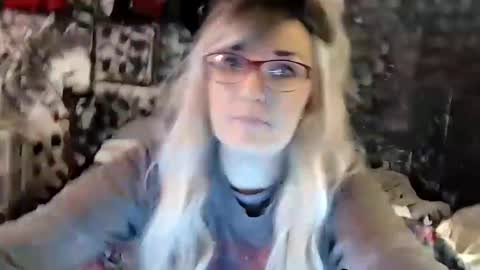 Bree Anna online show from 01/12/25, 05:22