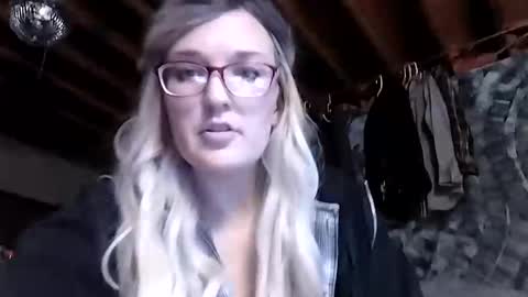 Bree Anna online show from 01/13/25, 03:56