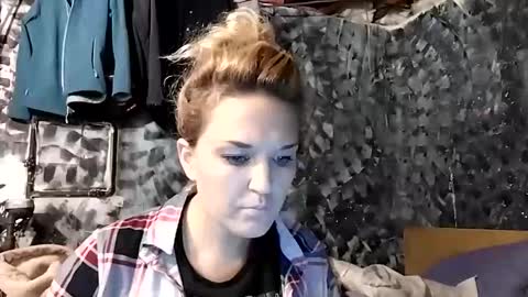 Bree Anna online show from 01/23/25, 05:24