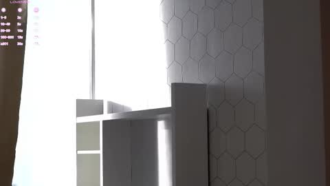 Luna online show from 02/03/26, 03:04