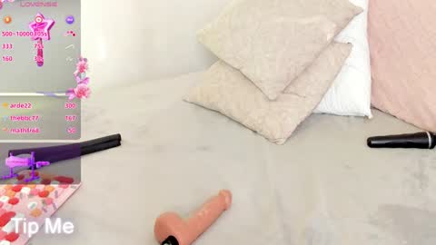 Alexandra  online show from 01/20/25, 12:39