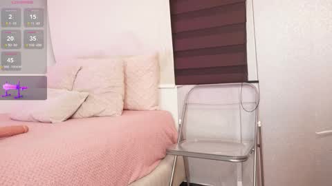 Alexandra  online show from 11/23/25, 09:31