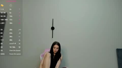 Snapshot of a_annaa chatting on 04/09/26, 11:04 Anny online show from 04/09/26, 11:04