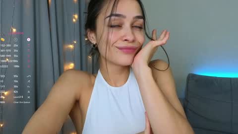 Mila and Jess online show from 01/02/25, 12:03