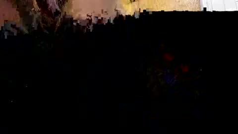 Snapshot of a_rae93 chatting on 09/15/25, 05:40 a_rae93 online show from 09/15/25, 05:40