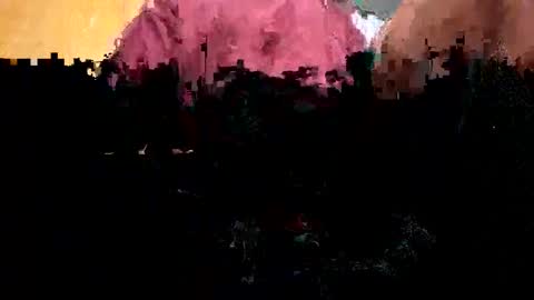 Snapshot of a_rae93 chatting on 10/10/25, 04:22 a_rae93 online show from 10/10/25, 04:22