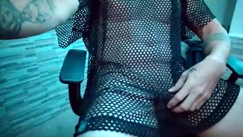 a_reii_ online show from 01/12/26, 04:07