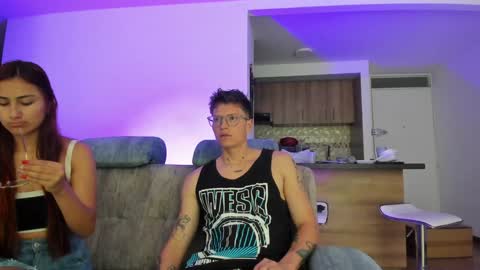 A Sexy Couple online show from 12/02/24, 08:22