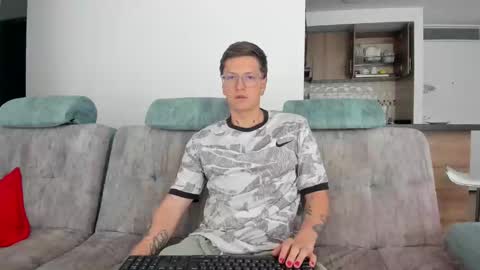 A Sexy Couple online show from 01/12/25, 05:01