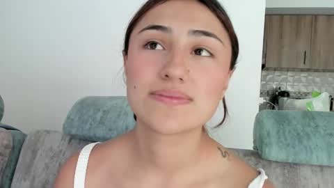 A Sexy Couple online show from 03/06/25, 06:37