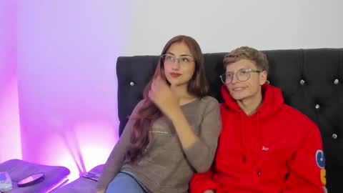 A Sexy Couple online show from 12/04/25, 10:29