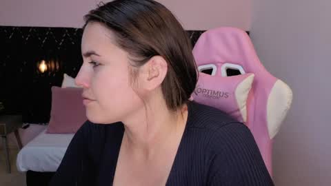 Abby Lee  online show from 04/06/26, 07:15