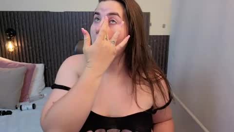 Snapshot of aabby_lee chatting on 05/09/26, 05:29 Abby Lee online show from 05/09/26, 05:29