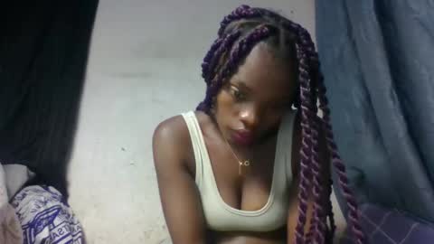 aadienne online show from 04/21/26, 06:34