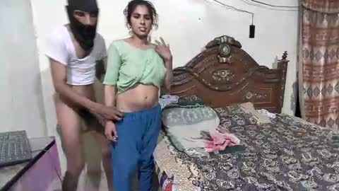 Snapshot of aakhan804 chatting on 05/15/26, 06:59 aakhan804 online show from 05/15/26, 06:59