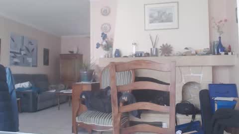 Snapshot of aalex1717 chatting on 03/05/26, 08:54 Aalex1717 online show from 03/05/26, 08:54