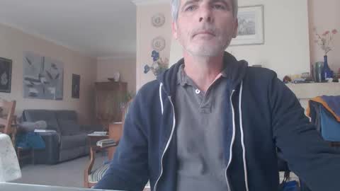 Snapshot of aalex1717 chatting on 05/19/26, 08:53 Aalex1717 online show from 05/19/26, 08:53