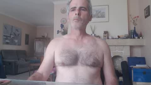 Snapshot of aalex1717 chatting on 06/06/26, 07:02 Aalex1717 online show from 06/06/26, 07:02