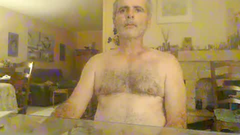 Snapshot of aalex1717 chatting on 06/17/26, 10:54 Aalex1717 online show from 06/17/26, 10:54