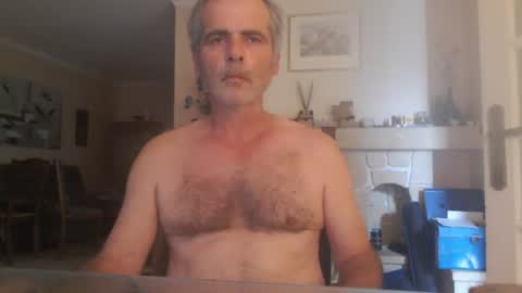 Snapshot of aalex1717 chatting on 06/27/26, 09:47 Aalex1717 online show from 06/27/26, 09:47