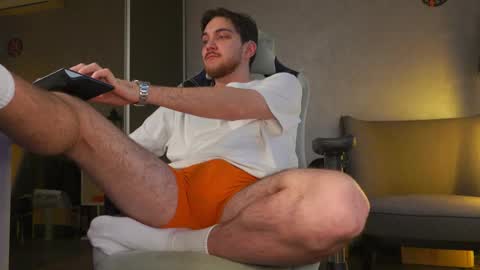 Alex online show from 12/01/25, 09:58