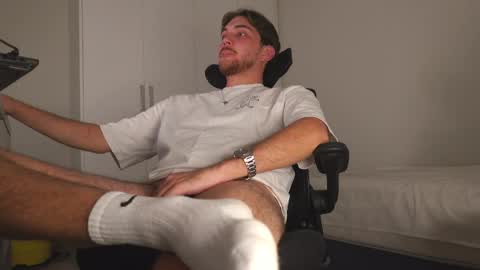 Alex online show from 04/02/26, 01:25