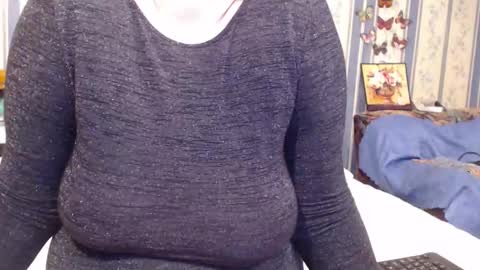 NINA online show from 09/20/25, 07:04