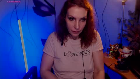 Katie online show from 12/17/25, 01:55