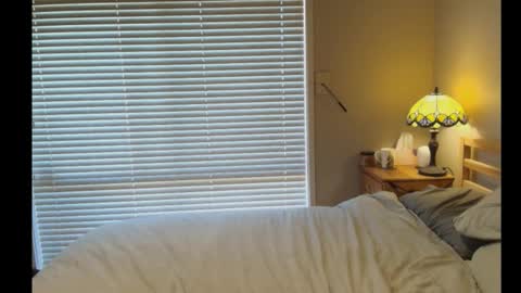 Kris online show from 12/13/25, 08:04