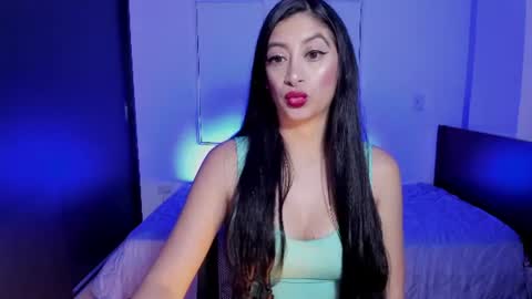 Snapshot of aandreamartinez1 chatting on 06/10/26, 04:23 andrea online show from 06/10/26, 04:23