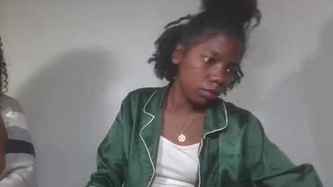 aangevelo online show from 11/02/25, 07:38