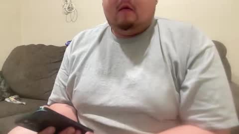 Snapshot of aanngelquezada chatting on 04/05/26, 09:17 aanng online show from 04/05/26, 09:17