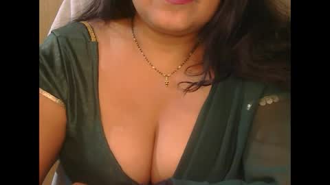 aaradhya_sexy_88 online show from 11/13/25, 10:25