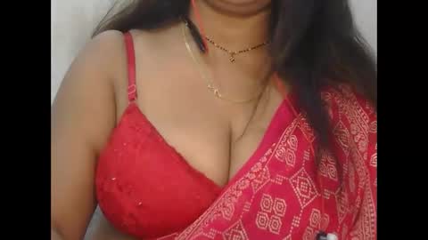Snapshot of aaradhya_sexy_88 chatting on 05/08/26, 09:25 aaradhya_sexy_88 online show from 05/08/26, 09:25