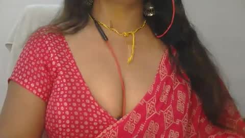 Snapshot of aaradhya_sexy_88 chatting on 05/18/26, 09:04 aaradhya_sexy_88 online show from 05/18/26, 09:04