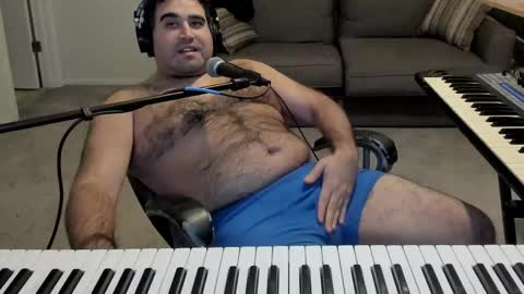 Aaron online show from 11/14/25, 01:04