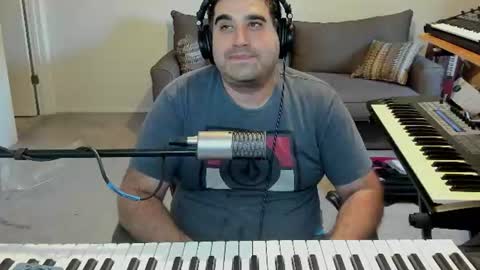 Snapshot of aaroleplayer chatting on 07/12/26, 10:12 Aaron online show from 07/12/26, 10:12