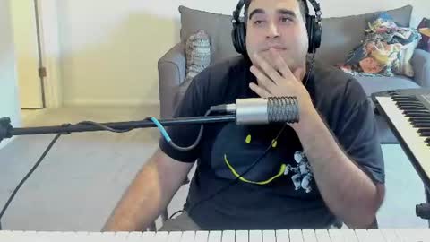 Snapshot of aaroleplayer chatting on 07/26/26, 05:20 Aaron online show from 07/26/26, 05:20
