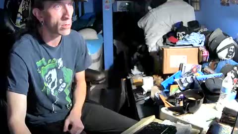 Snapshot of aaron111dub chatting on 06/22/26, 07:05 NorCalLongSlong online show from 06/22/26, 07:05