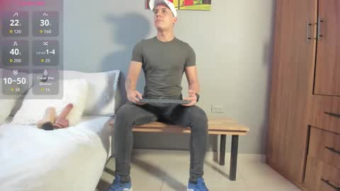 Aaron online show from 04/18/26, 09:15